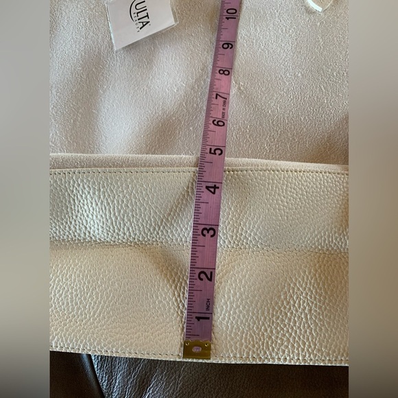 Ultra Beauty Beige Beauty Tote Bag - Picture 12 of 14